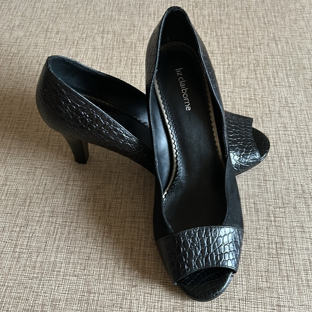 Liz Claiborne black peep toe high heel. Suede and leather. Size 8.5. Like new.